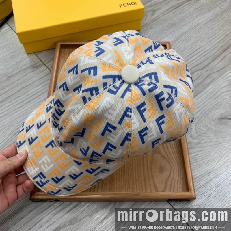 Fendi Hat dx105