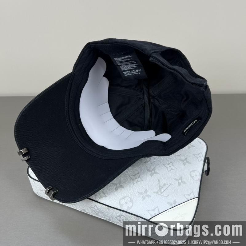 Balenciaga Hat 020807