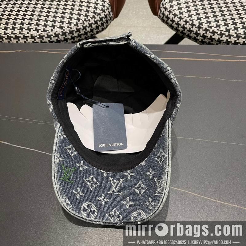 LV Hat 072802