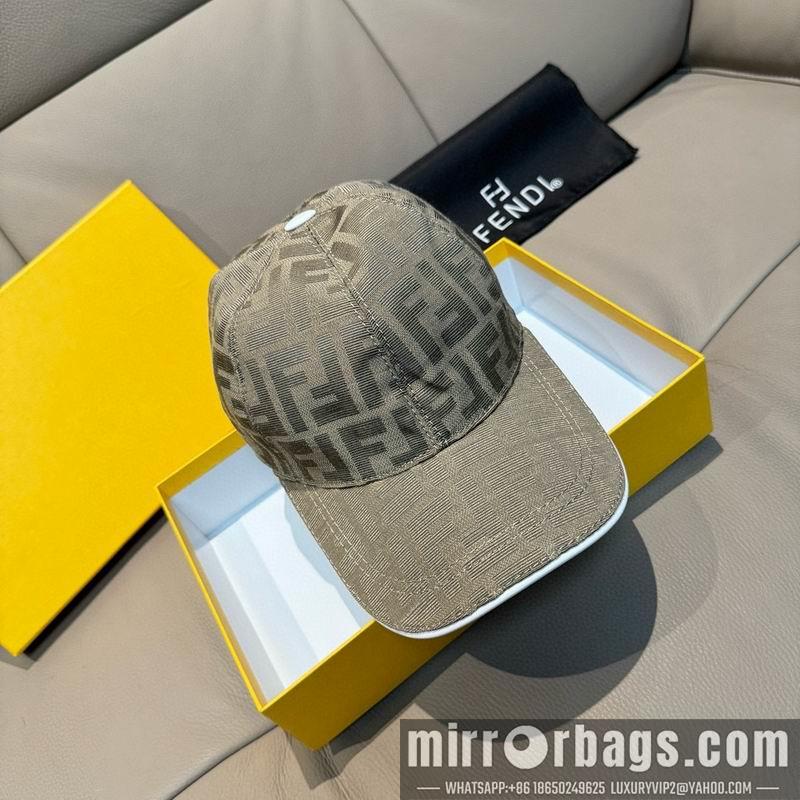 Fendi Hat dx65