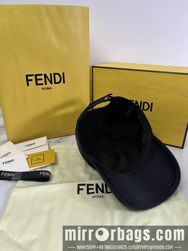 Fendi Hat dx04