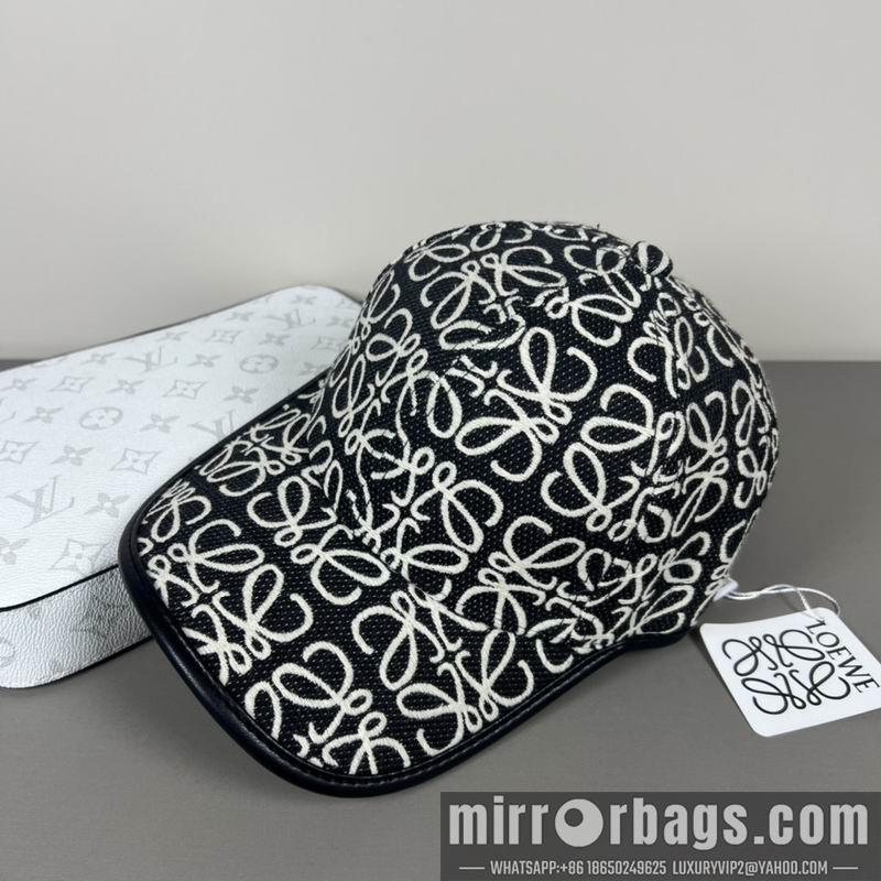 Loewe Hat dx43