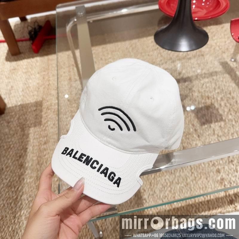 Balenciaga Hat 081402