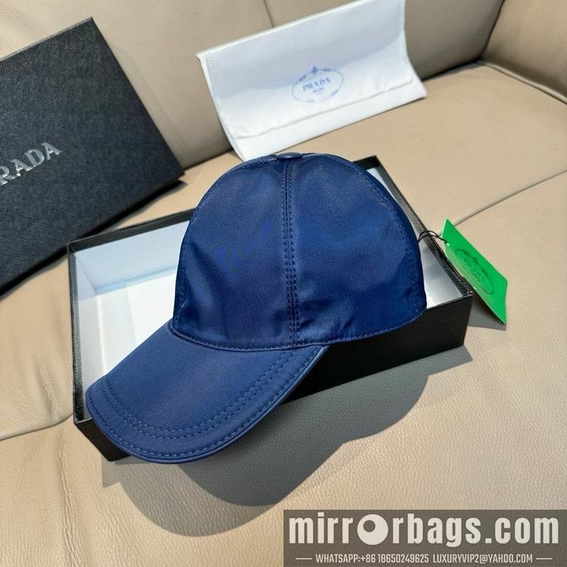 Prada Hat dx64