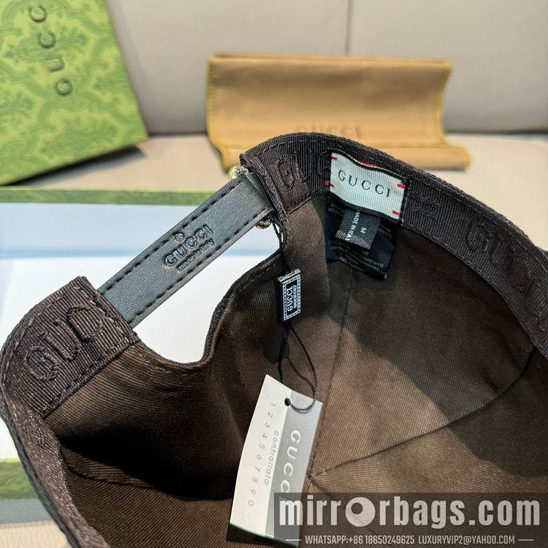 Gucci Hat dx30