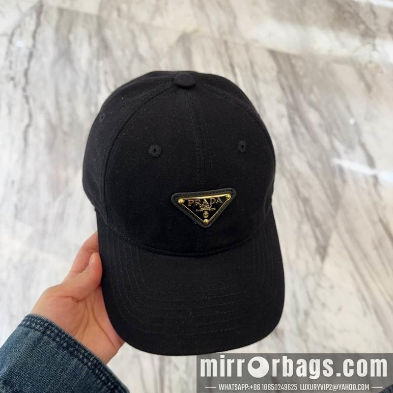 Prada Hat dx18