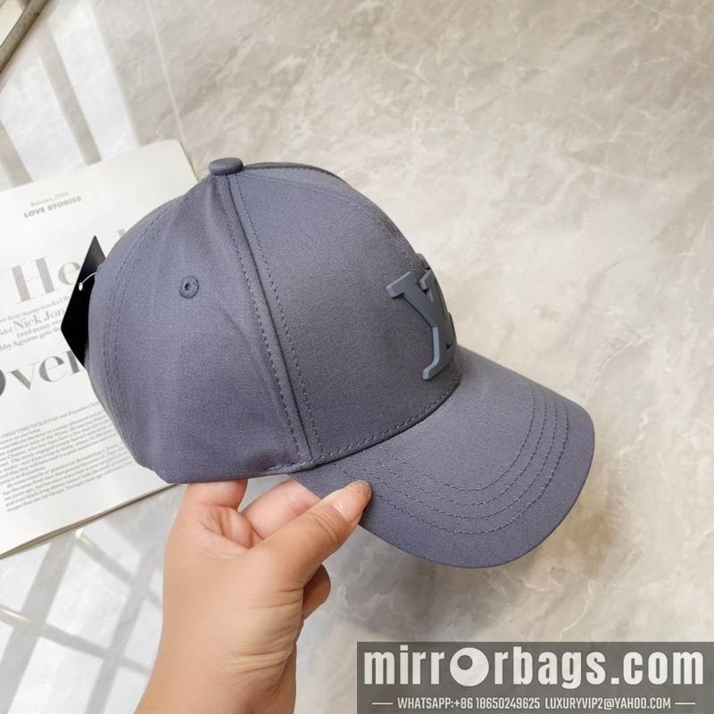 LV Hat 010401