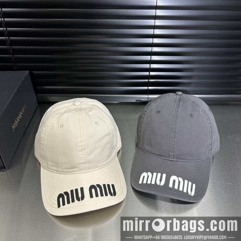 MiuMiu Hat hm10