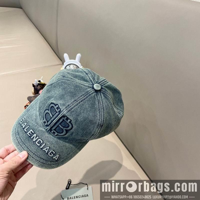 Balenciaga Hat 081001