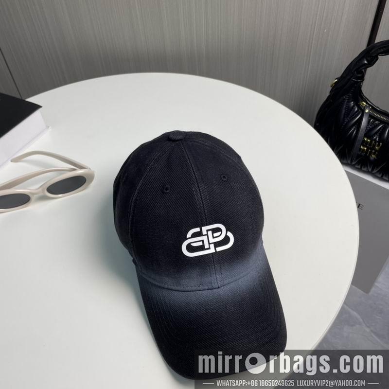 Balenciaga Hat 091402
