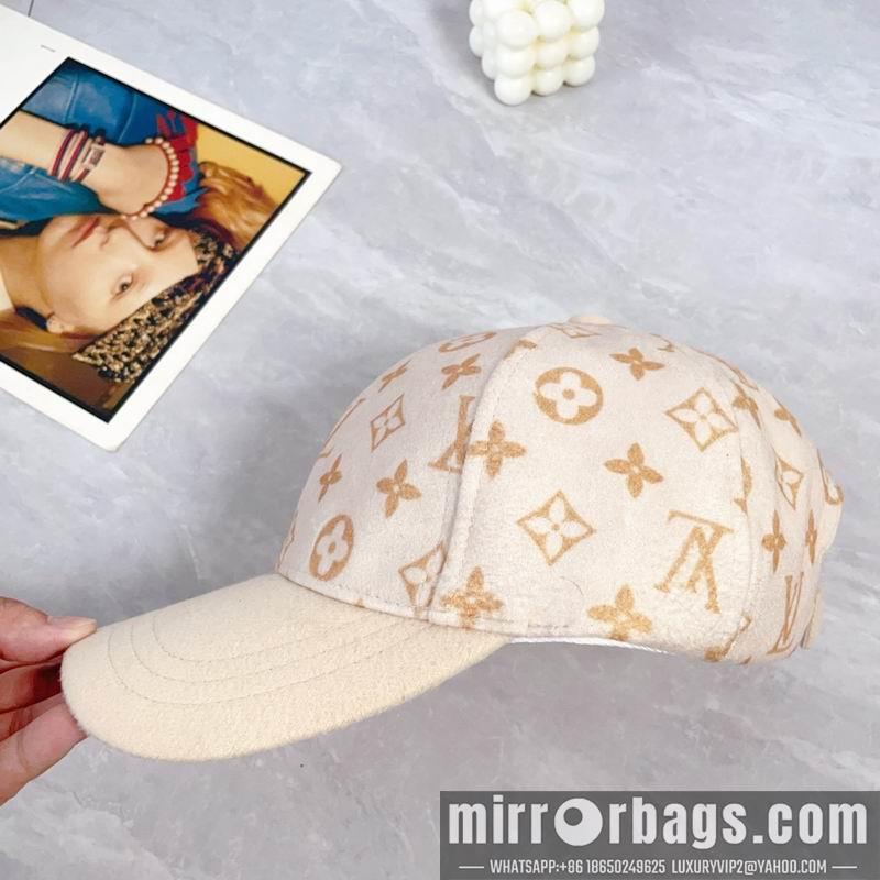 LV Hat dx15