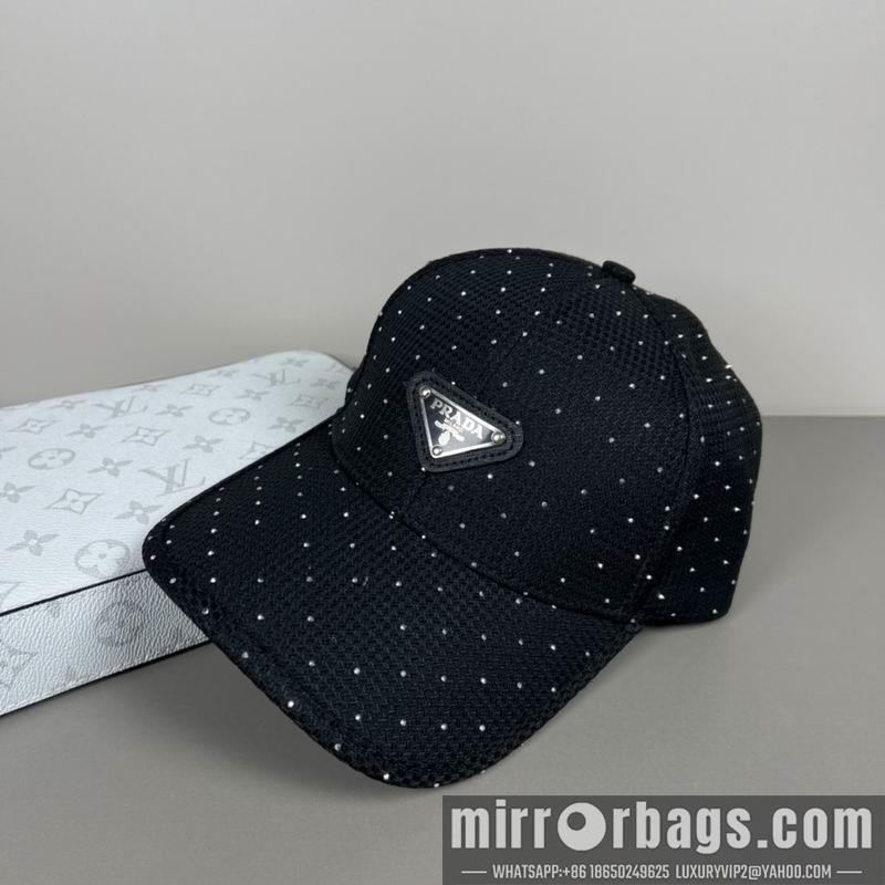 Prada Hat dx17