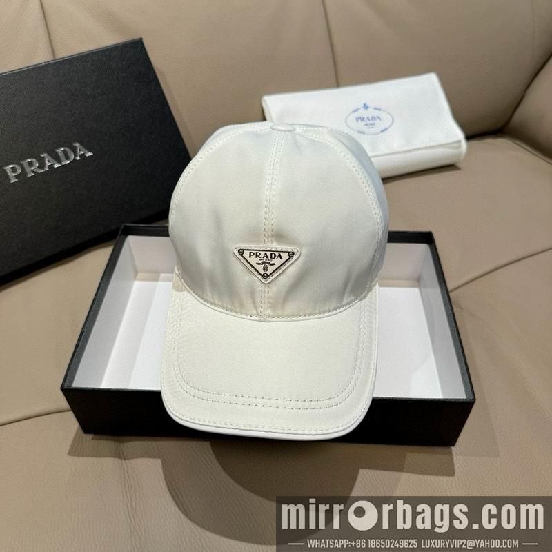 Prada Hat dx71