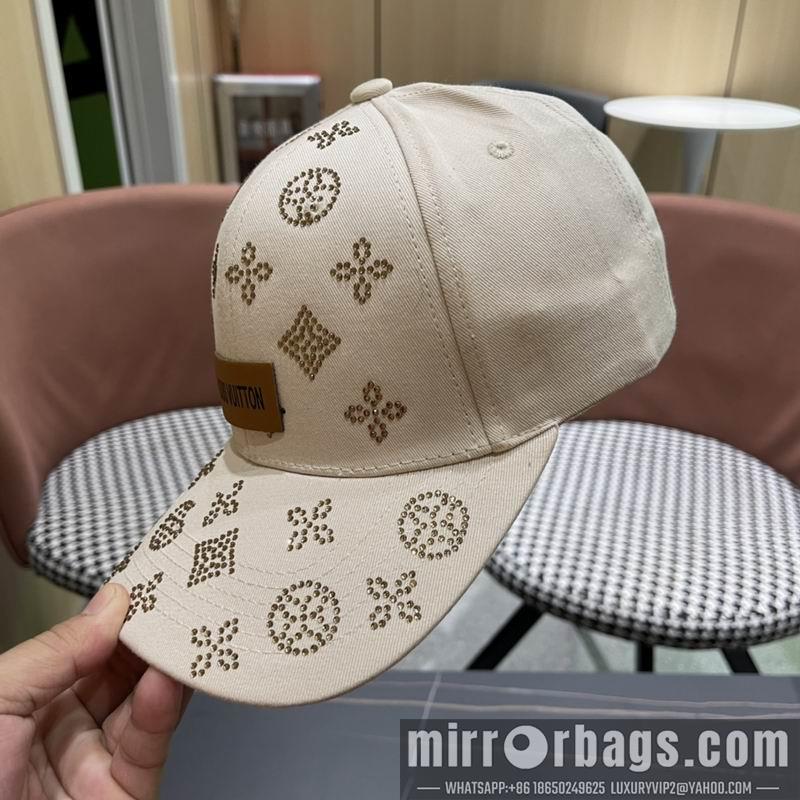 LV Hat 091404