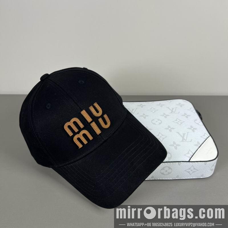 Miumiu Hat dx09