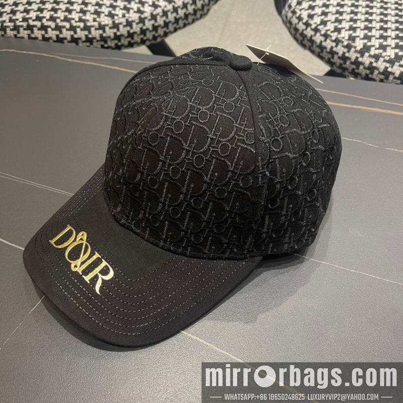 Dior Hat 083003