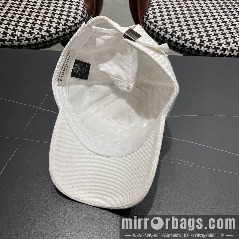 Balenciaga Hat 020802