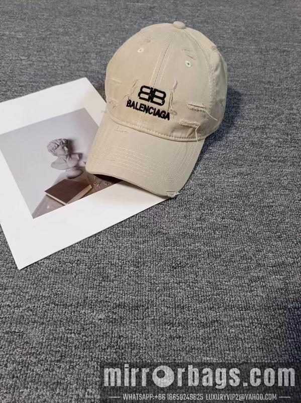 Balenciaga Hat hm37