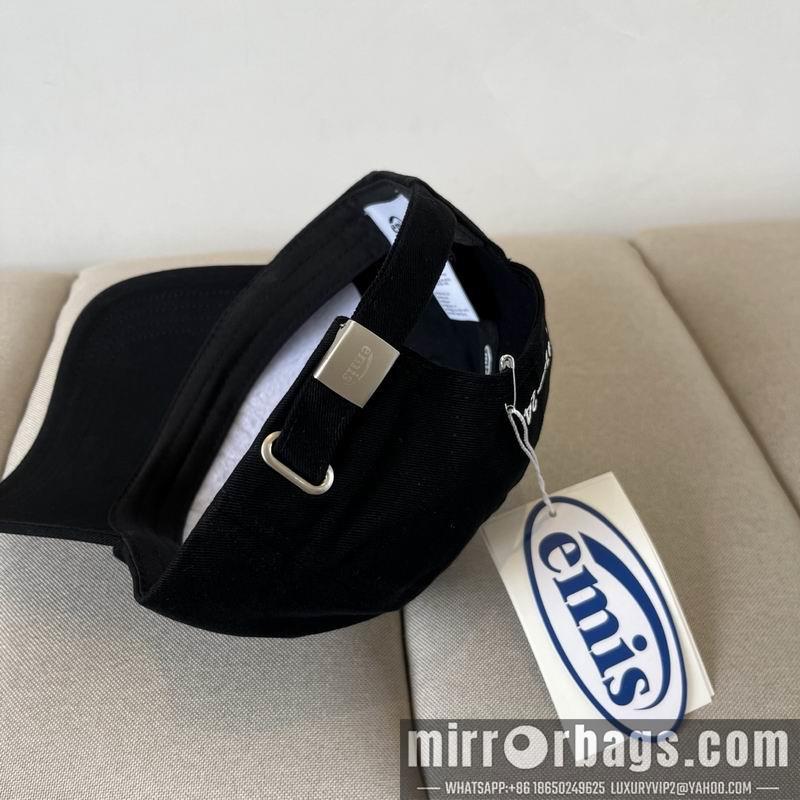 Emis Hat dx07