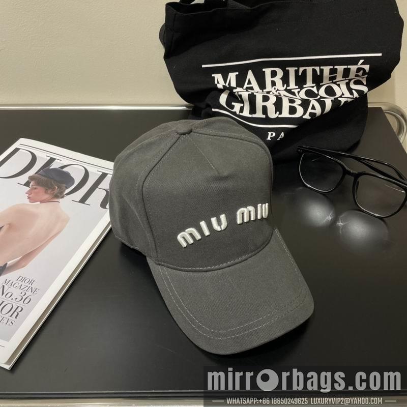 Miumiu Hat 050706