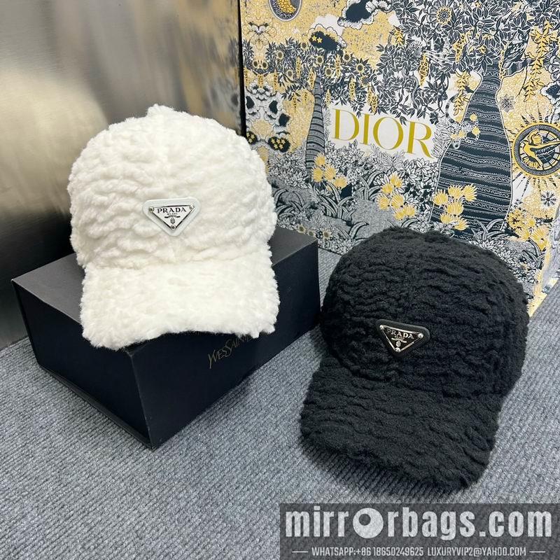Prada Hat dx58
