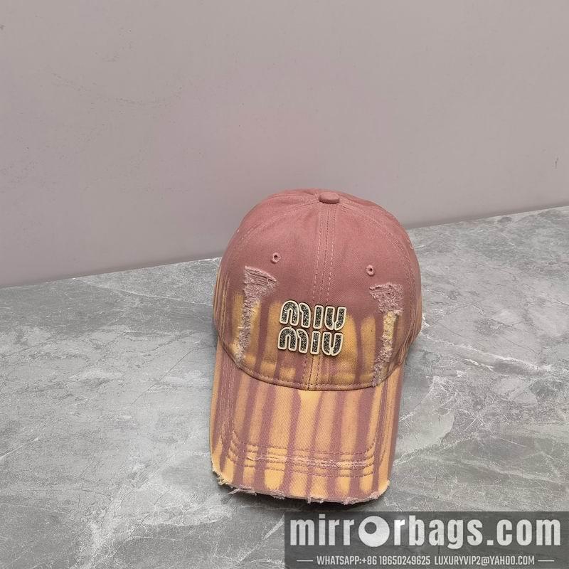 Miumiu Hat dx08