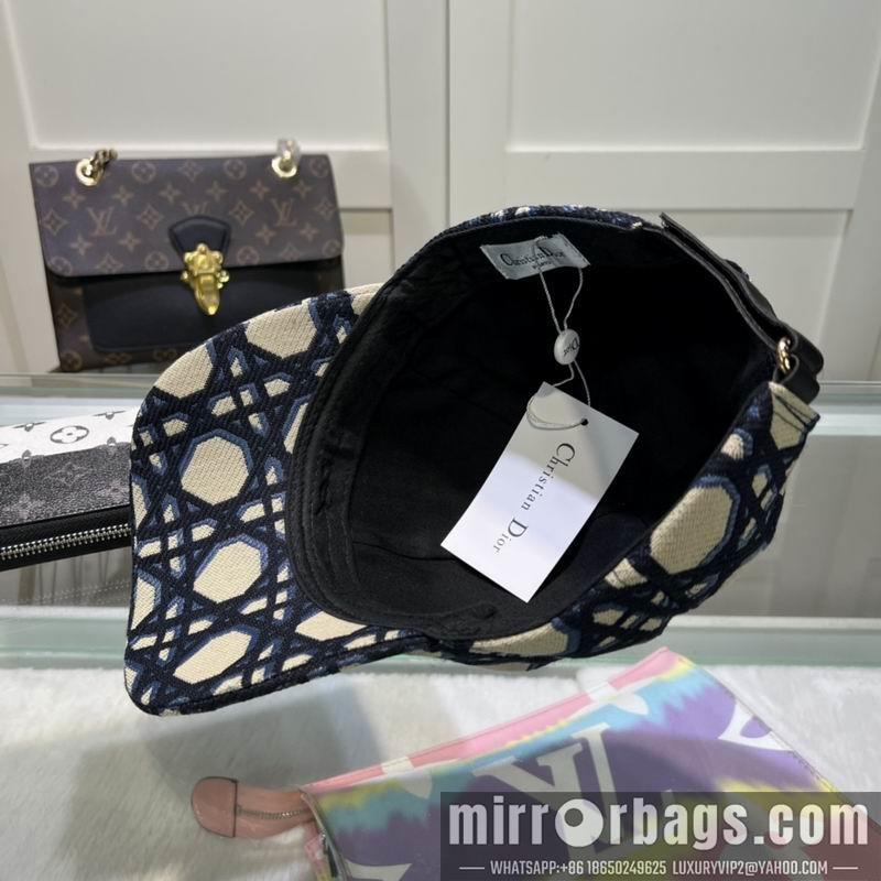 Dior Hat dx33