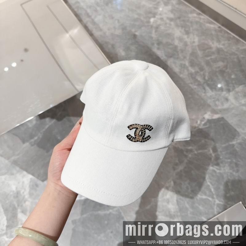 Chanel Hat dx51