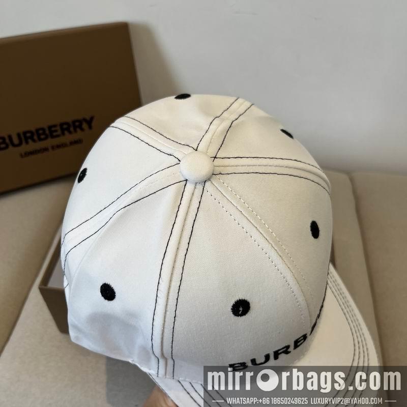Burberry Hat dx24