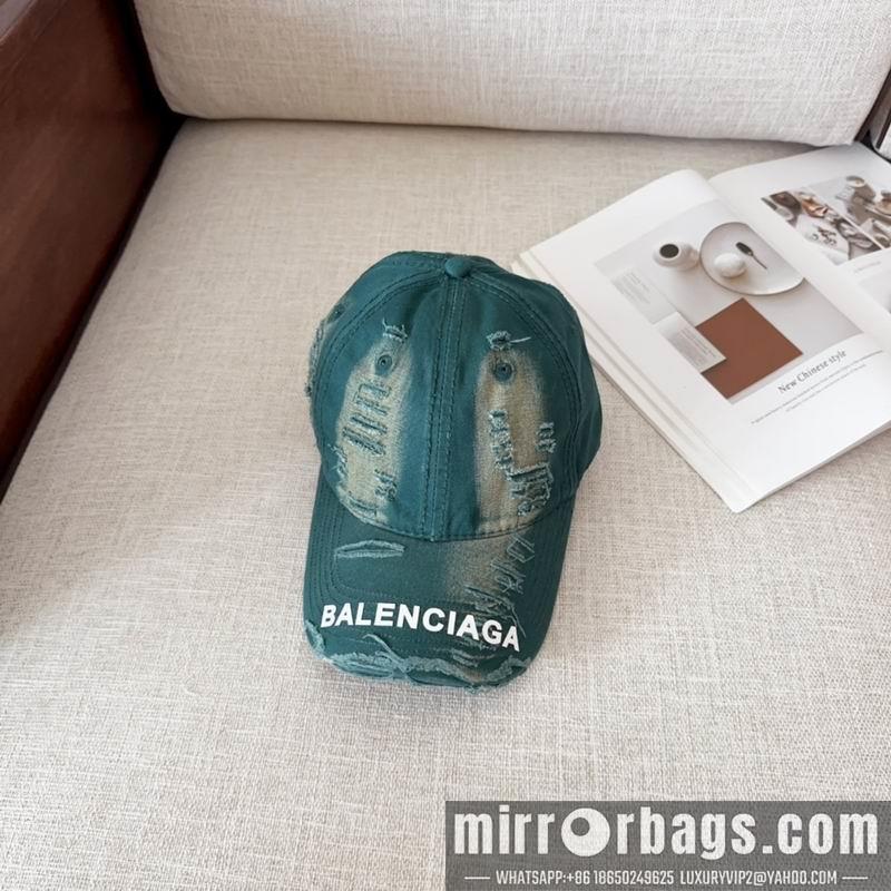 Balenciaga Hat dx105