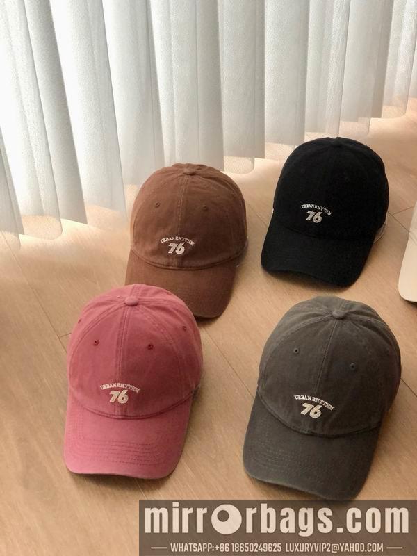Other Hat 082601