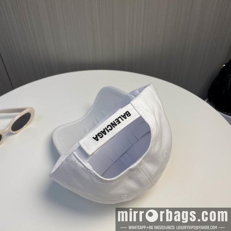 Balenciaga Hat 091401