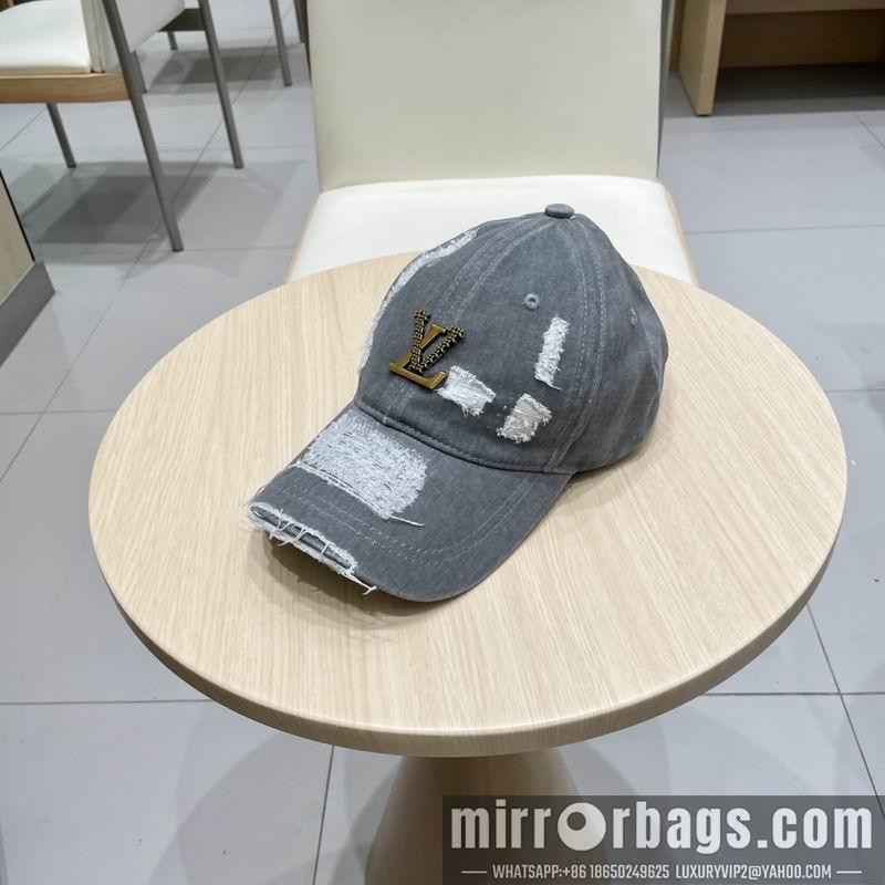 LV Hat 030710