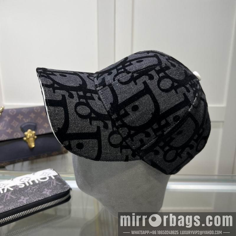 Dior Hat 050706