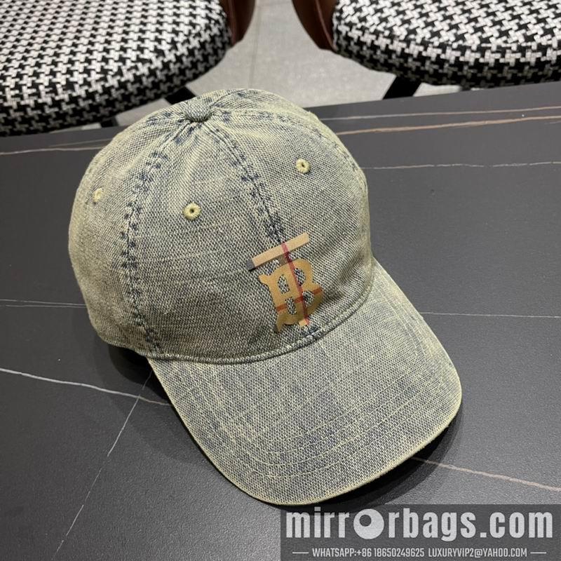 Burberry Hat 042601