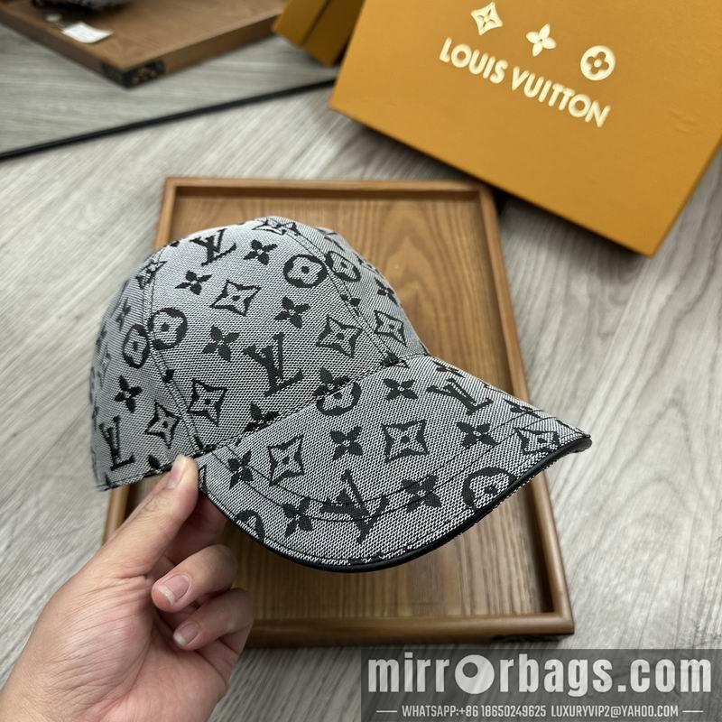 LV Hat 071205