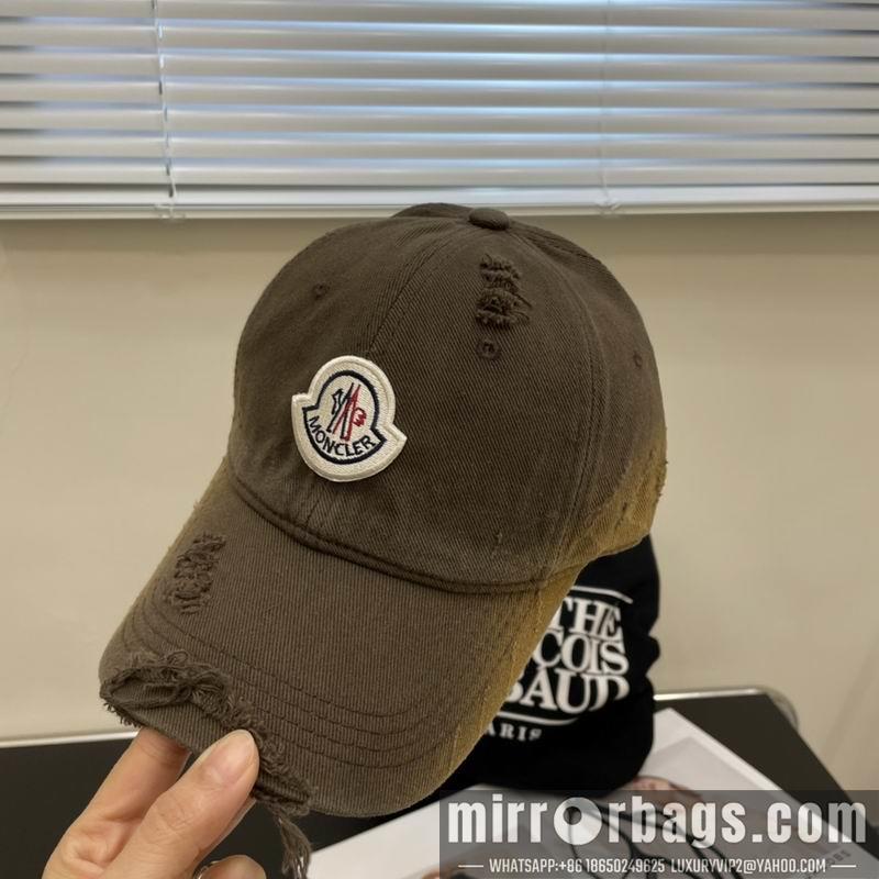 Moncler Hat 042601