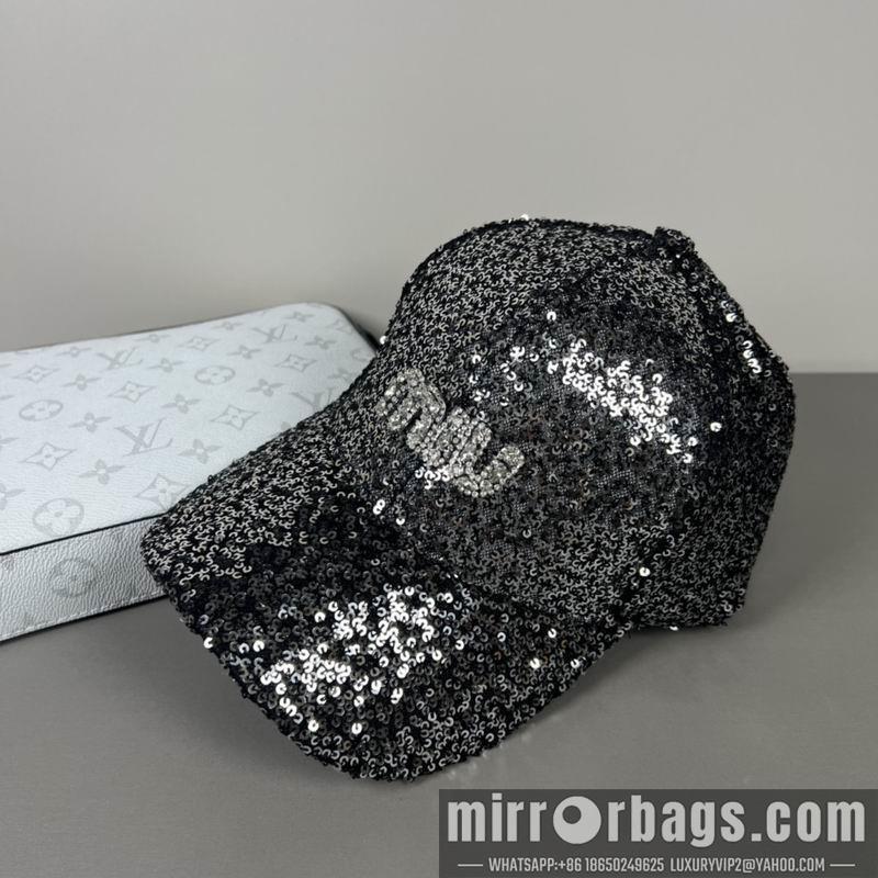 Miumiu Hat dx40
