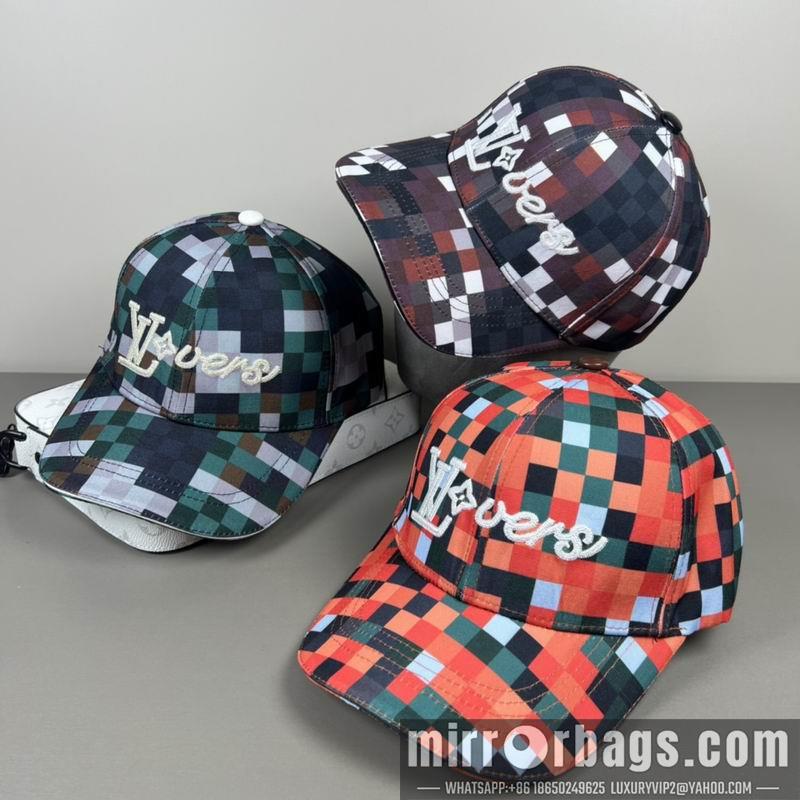LV Hat dx69