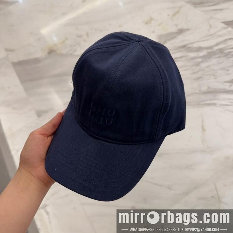 Miumiu Hat dx35