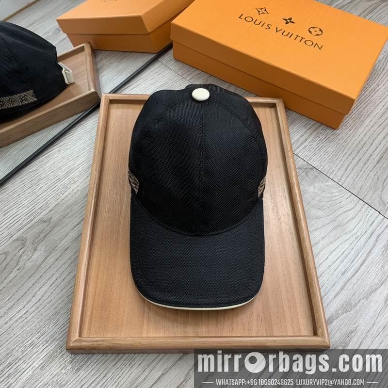 LV Hat dx151