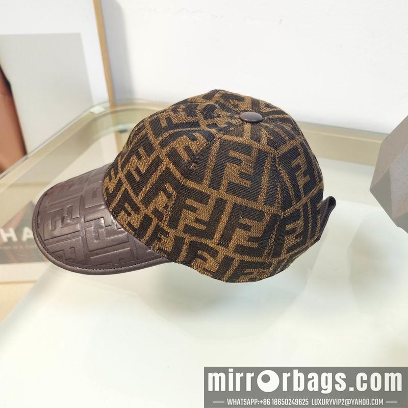 Fendi Hat dx70