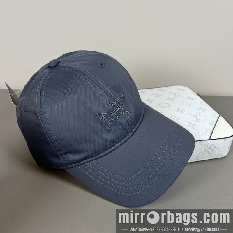 Arcteryx Hat dx15