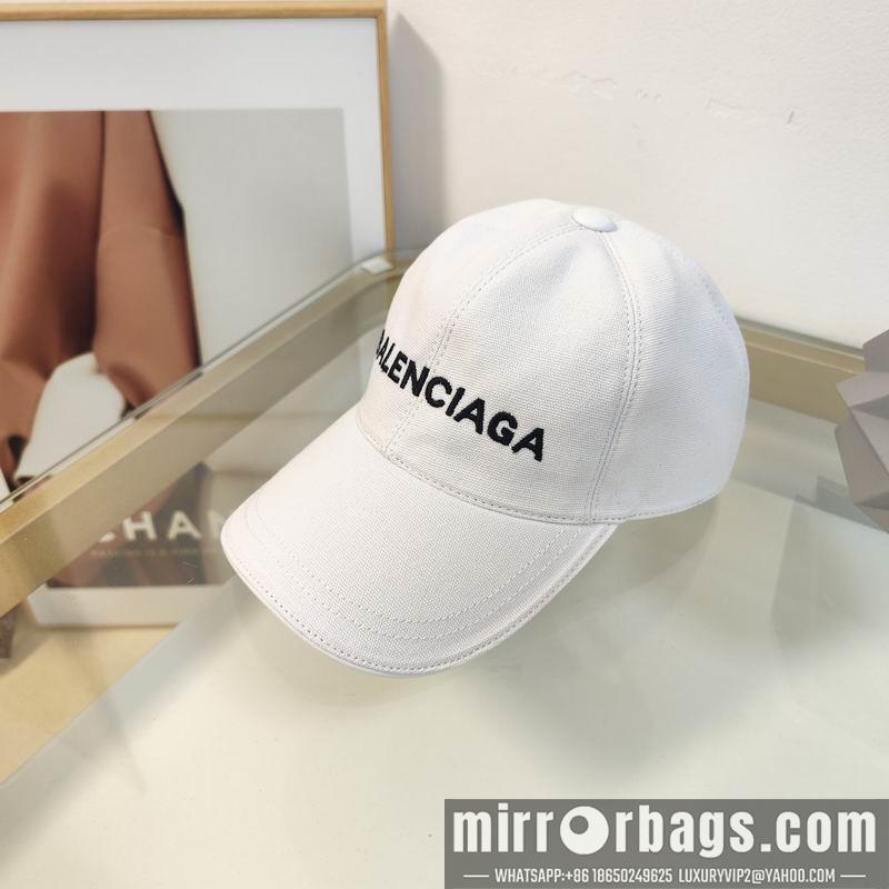 Balenciaga Hat dx80