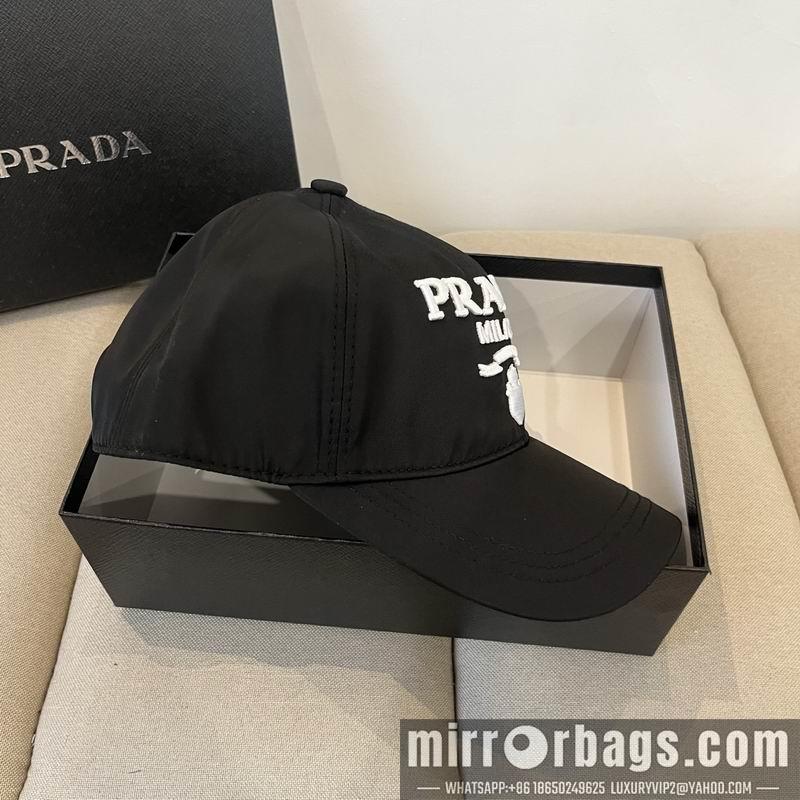 Prada Hat dx24