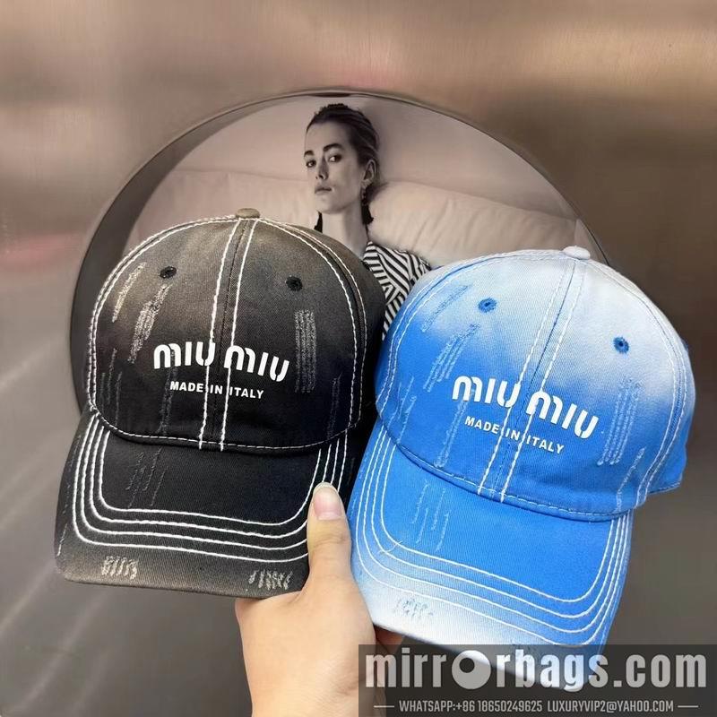 Miumiu Hat 041702