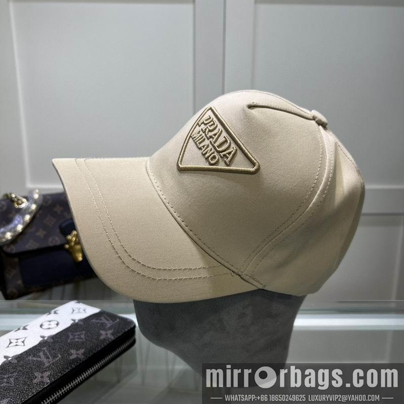 Prada Hat dx26