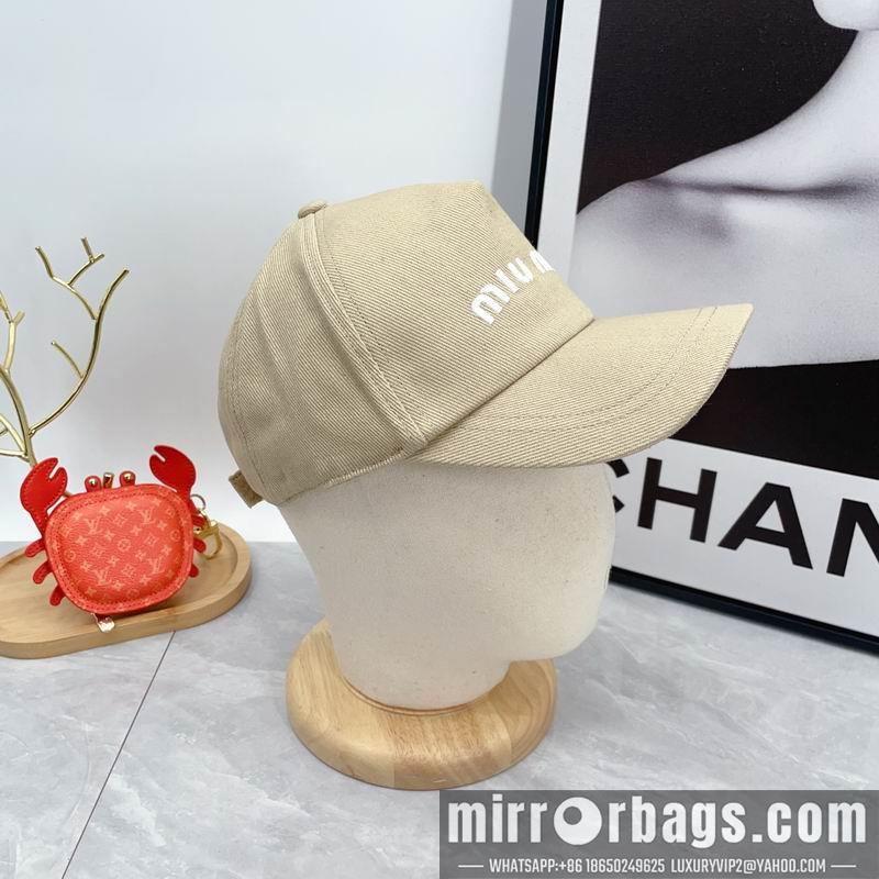 Miumiu Hat dx03
