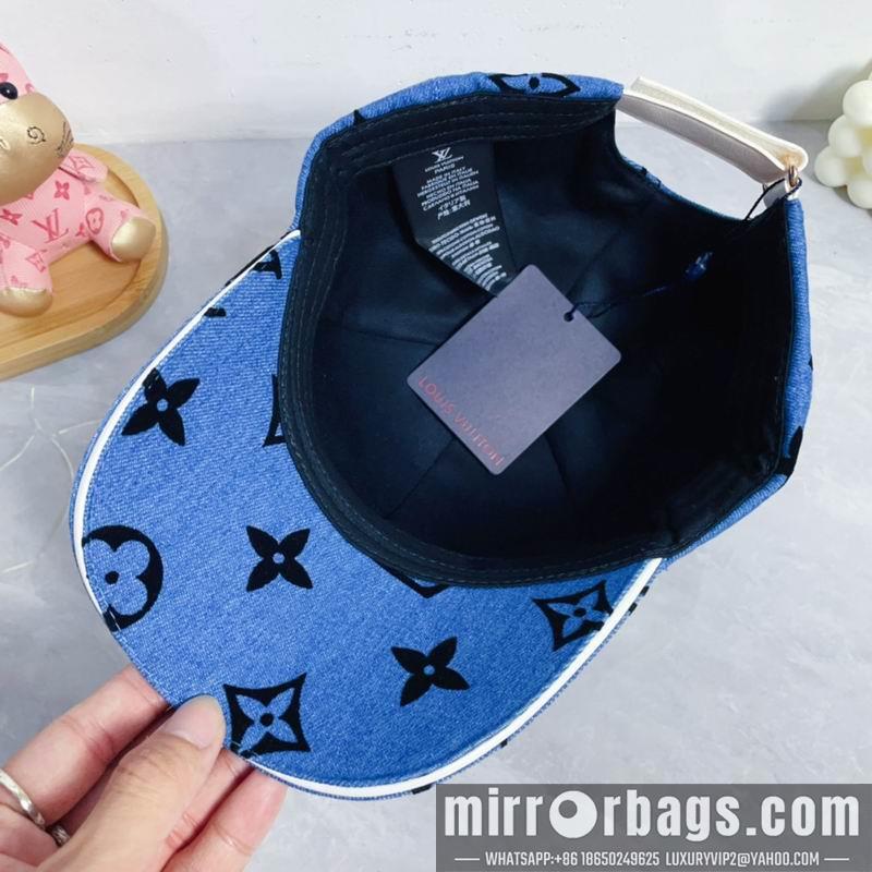 LV Hat dx32