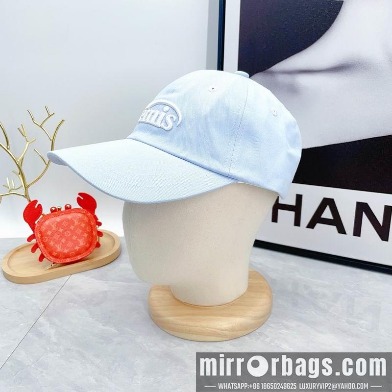 Emis Hat dx02